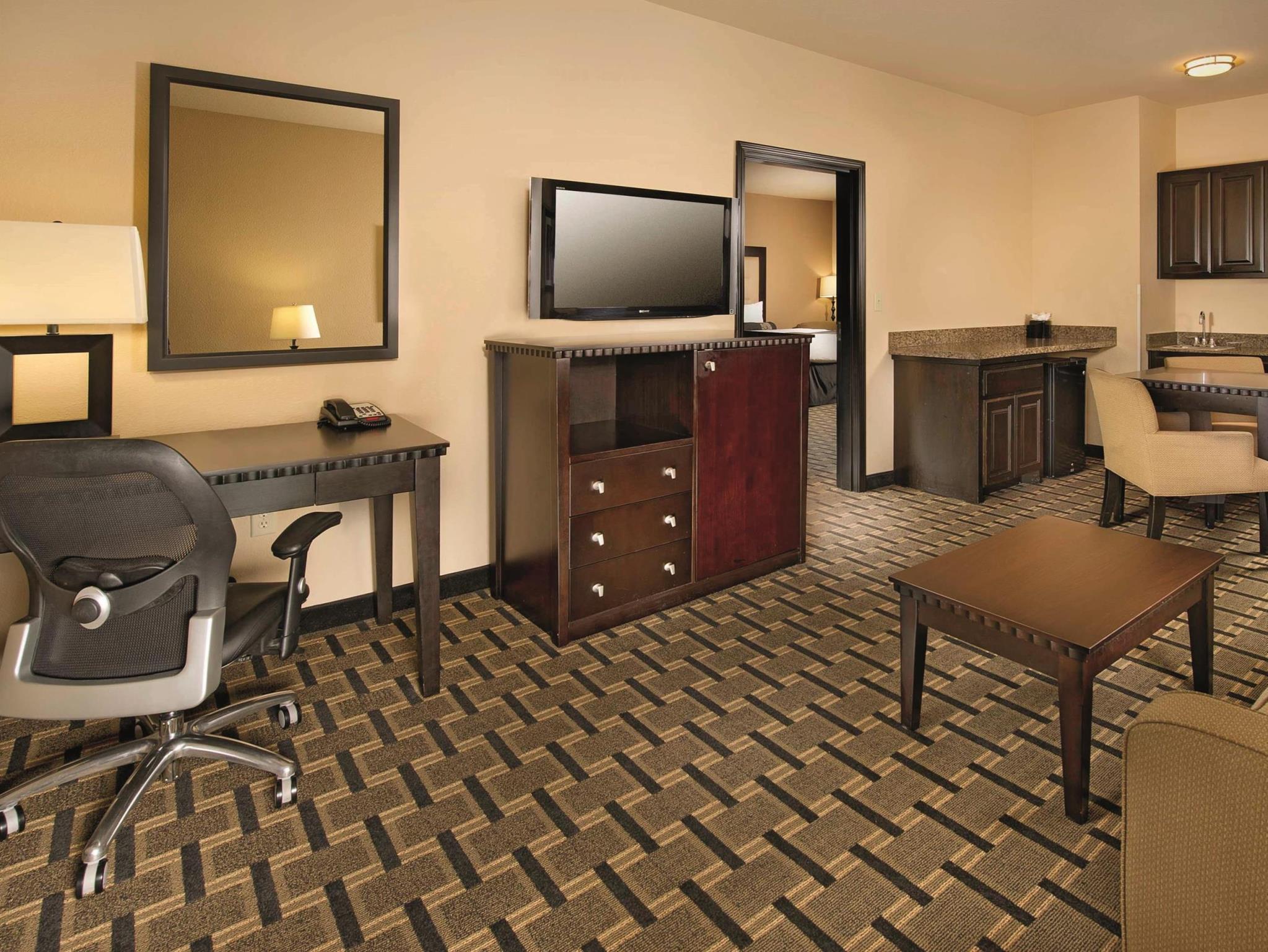 La Quinta By Wyndham Denton - University Drive Ngoại thất bức ảnh
