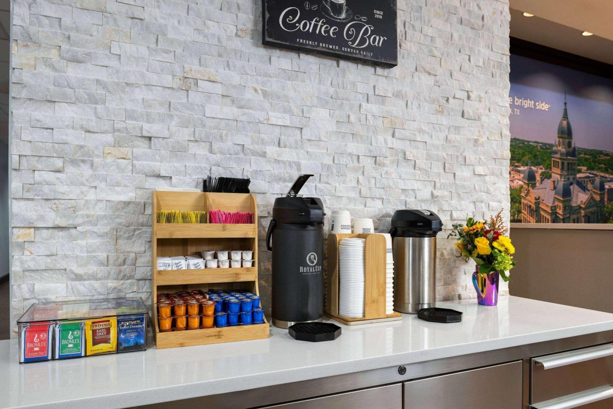 La Quinta By Wyndham Denton - University Drive Ngoại thất bức ảnh