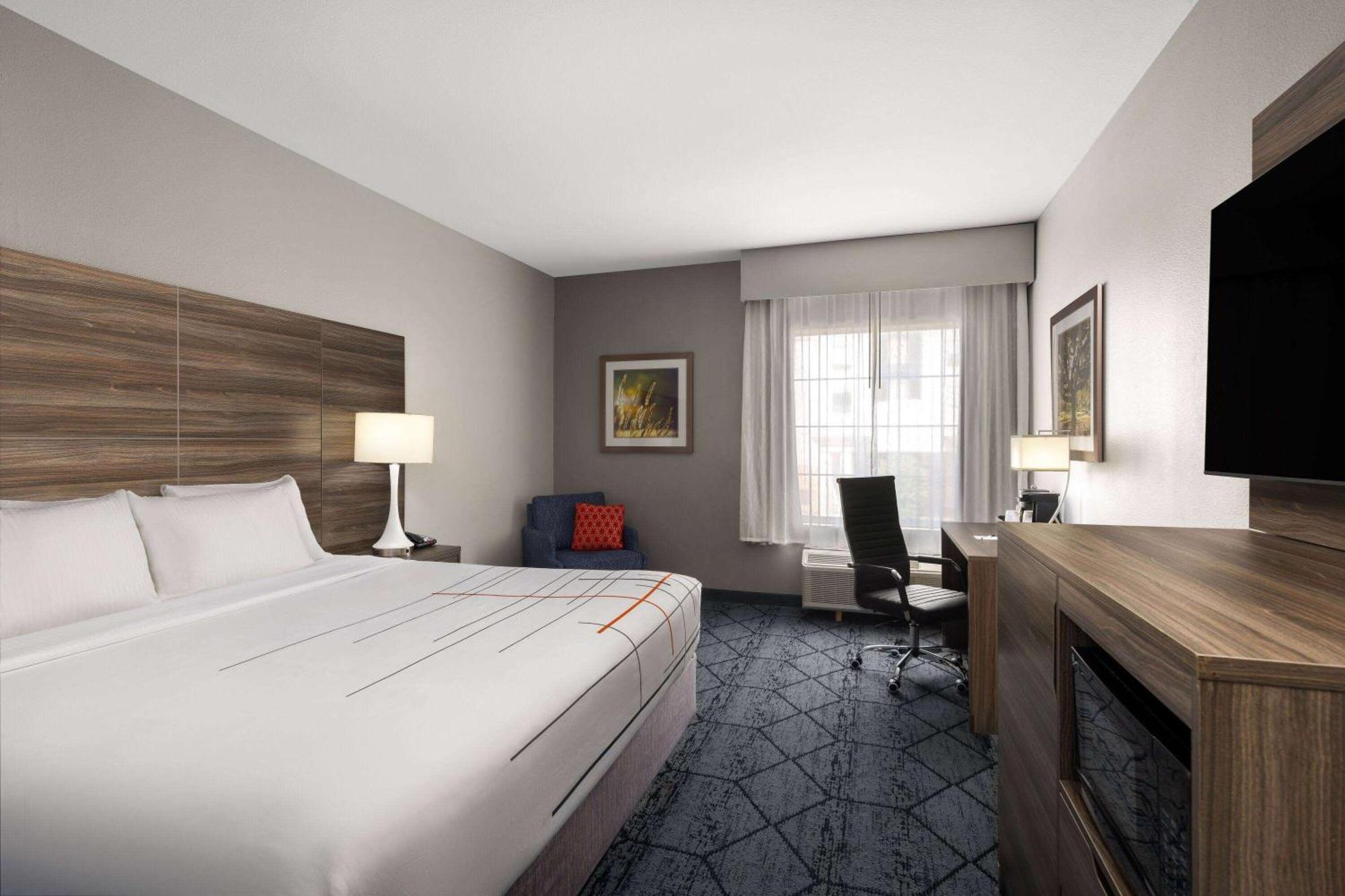La Quinta By Wyndham Denton - University Drive Ngoại thất bức ảnh