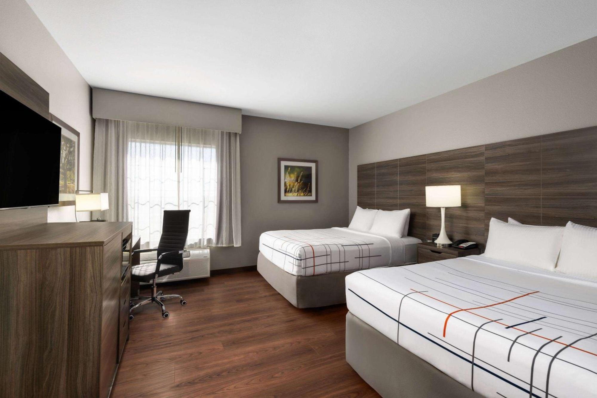 La Quinta By Wyndham Denton - University Drive Ngoại thất bức ảnh